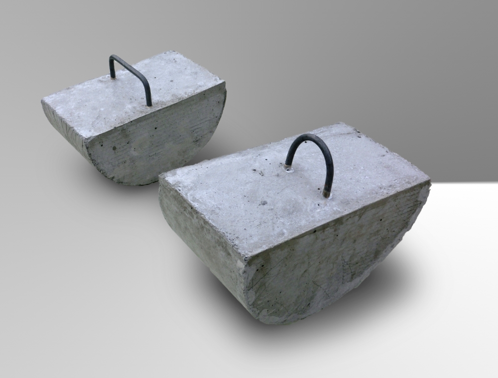 写真：用水堰止めブロックどのうくん